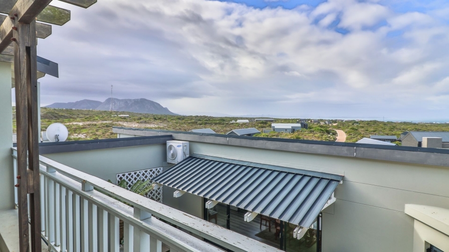 3 Bedroom Property for Sale in Birkenhead Western Cape